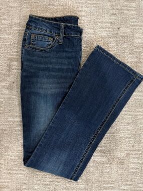 Maurices Women's Dark Blue Straight-Leg Jeans size 8